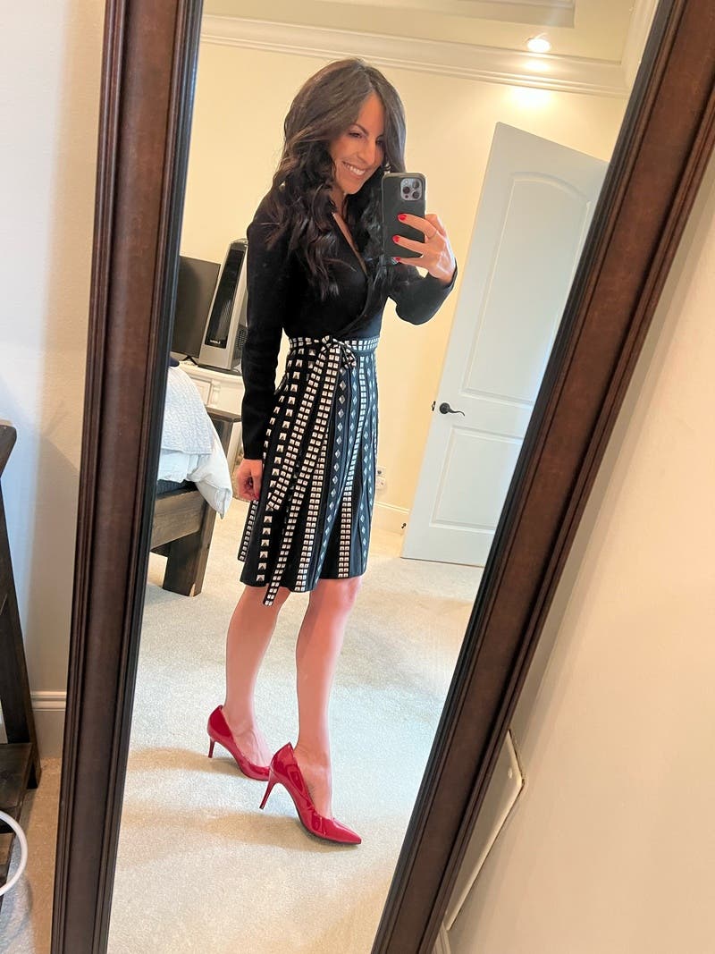 【DIANE von FURSTENBERG】ルーシュジャージー黒ドレス Chelsea Dress by Diane von Furstenberg | Rent the Runway
