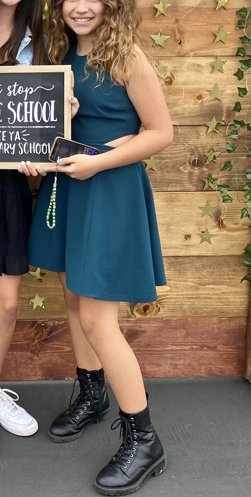 review thumbnail images 4