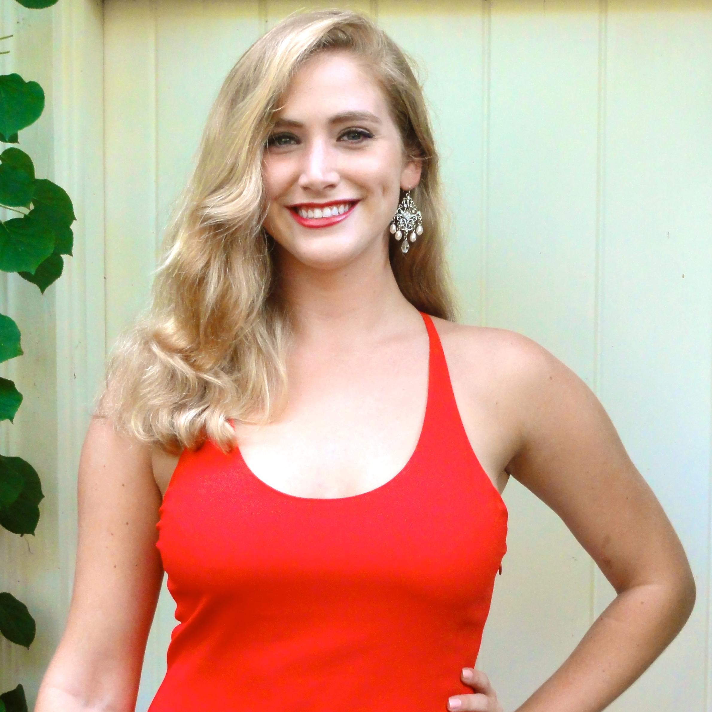red short sleeve dress Leslie Contrast Trim | Women's Clothing A pearl collar dress Color:Optic Samia This dress offers a