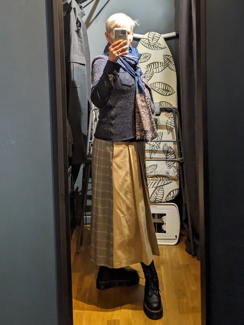 review thumbnail images 14