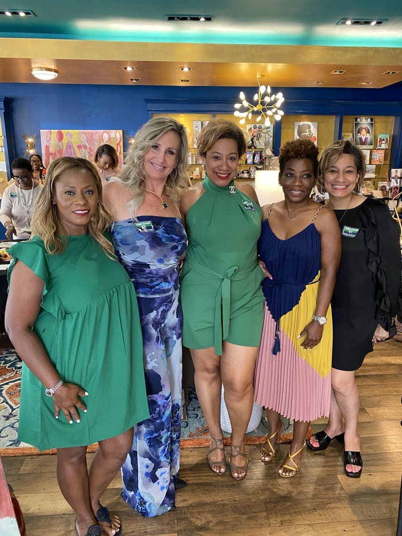 review thumbnail images 19