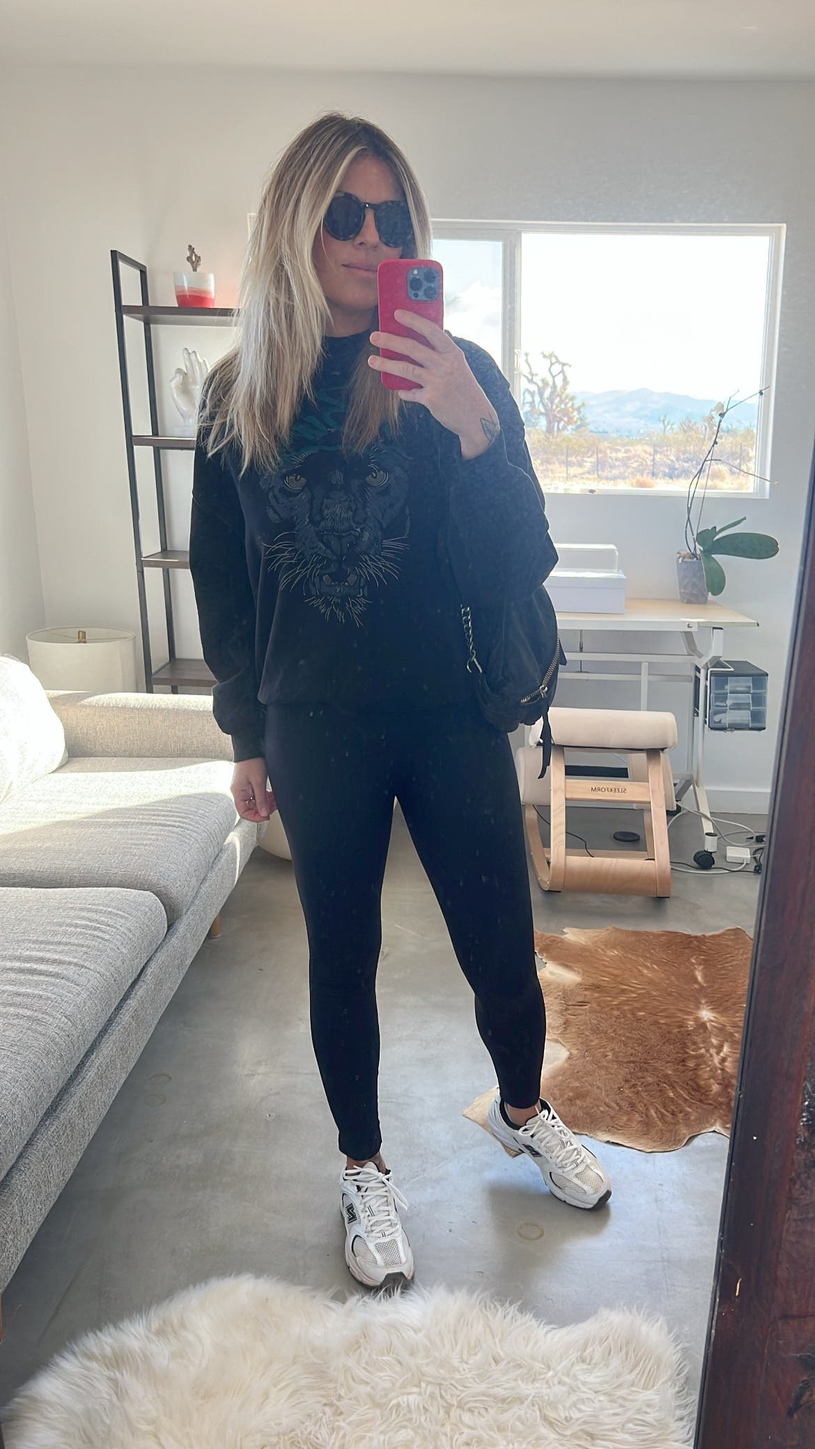 ANINE BING KENNY スウェット Anine Bing Kenny Sweatshirt Panther in Vintage Black - Black