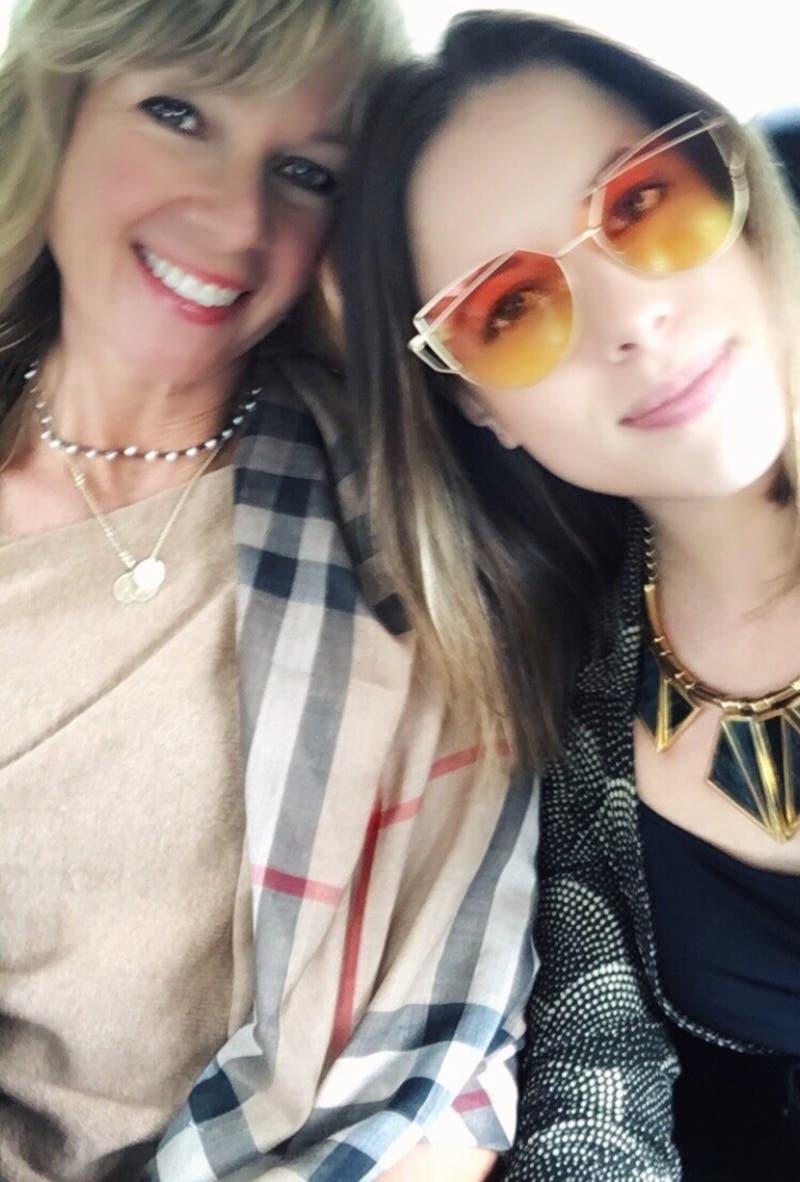 review thumbnail images 2