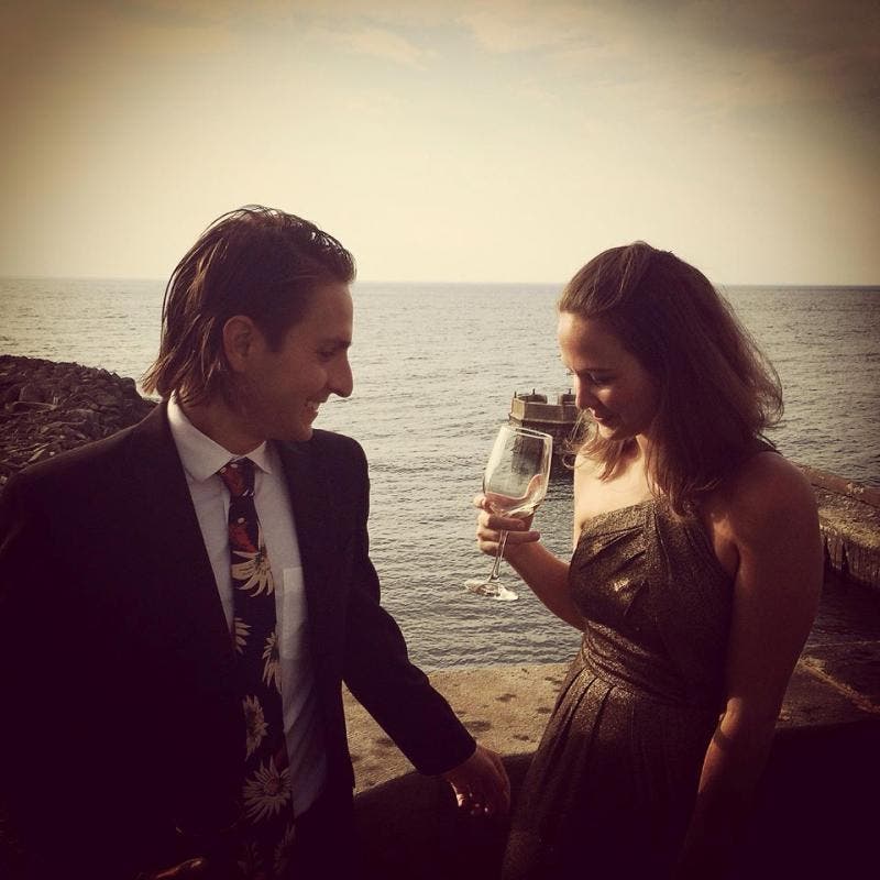 review thumbnail images 18