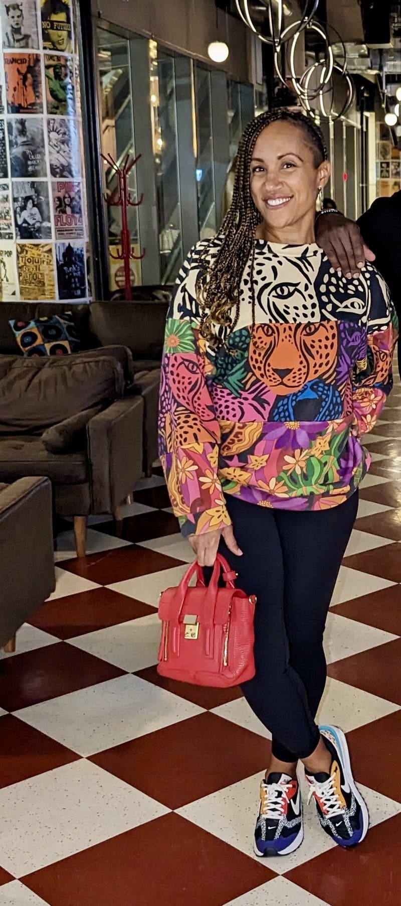 review thumbnail images 0