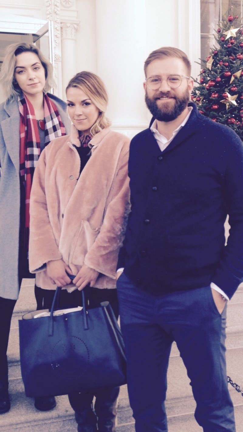 review thumbnail images 11