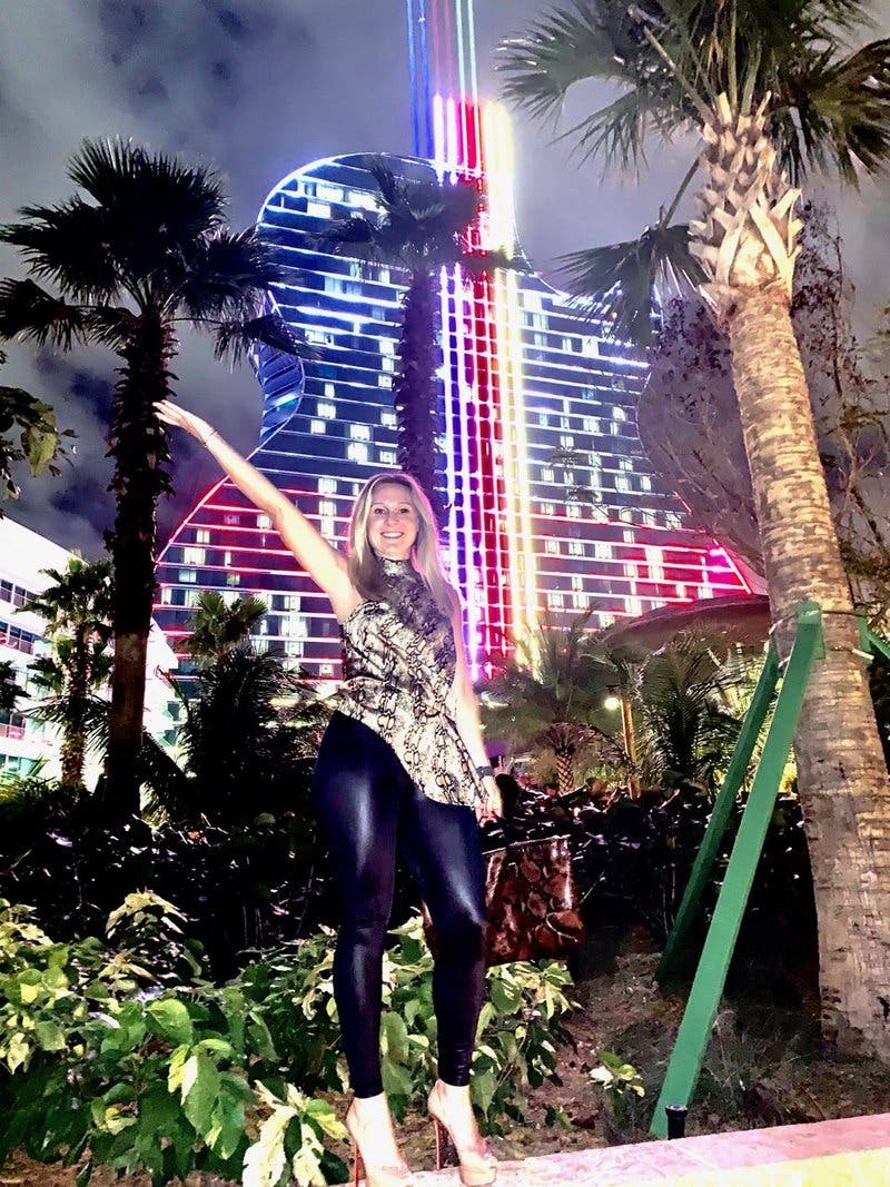 review thumbnail images 12