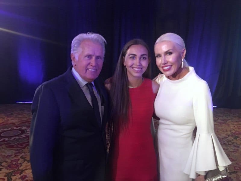 review thumbnail images 14