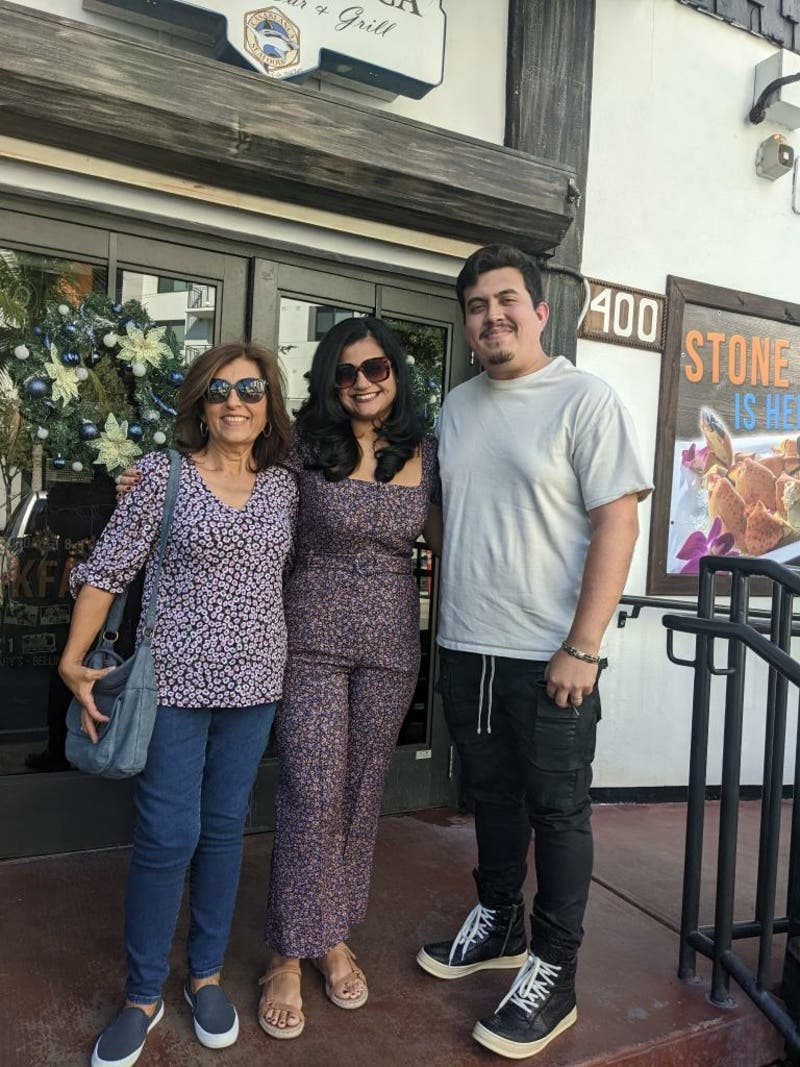 review thumbnail images 4