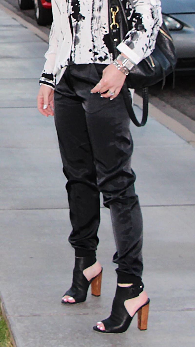 review thumbnail images 1