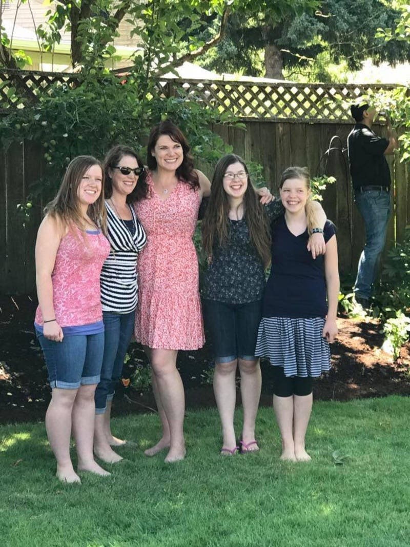 review thumbnail images 12