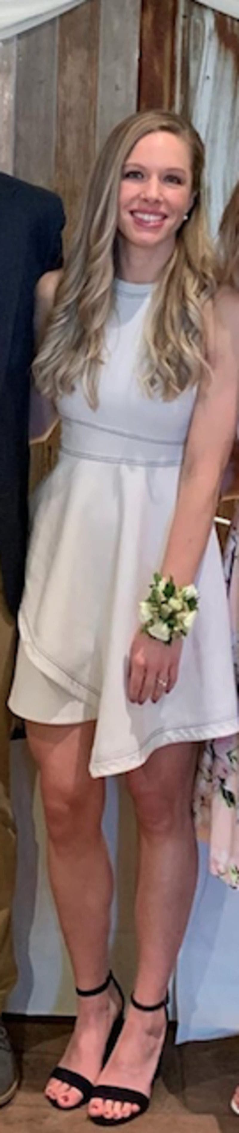 美品　On court dress S サイズ White Lyla Dress by Cinq à Sept | Rent the Runway