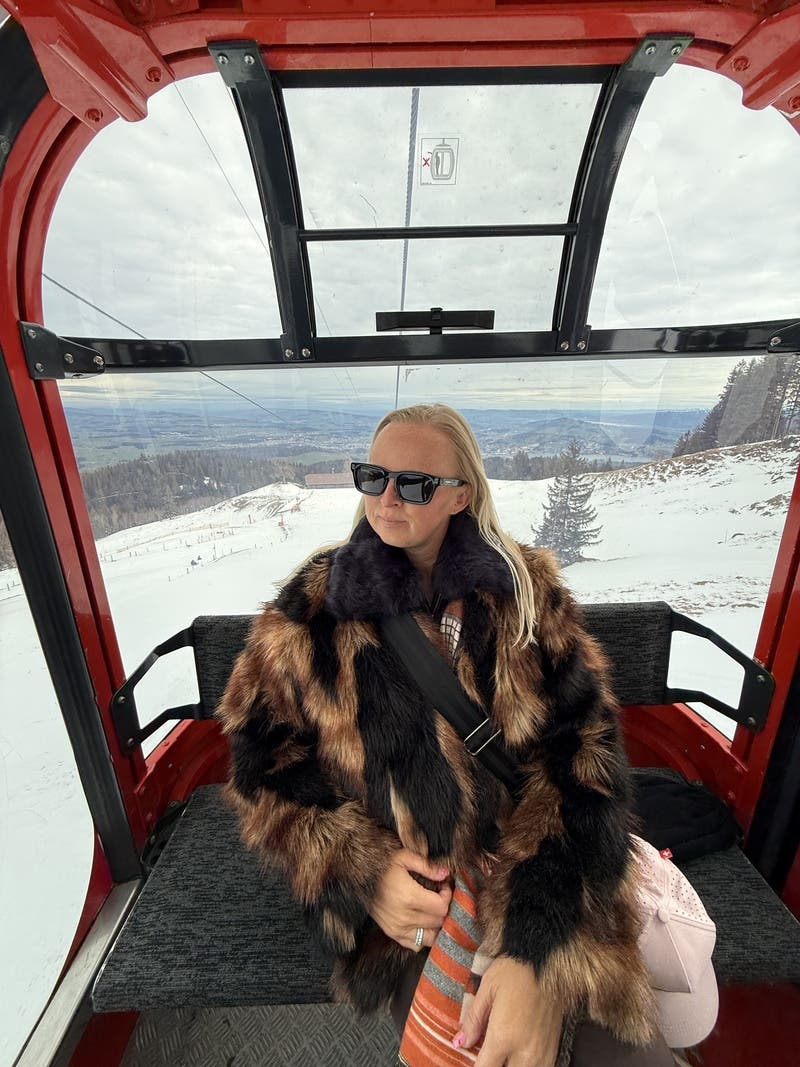 review thumbnail images 1