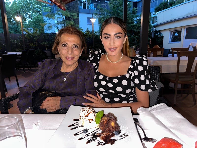 review thumbnail images 9