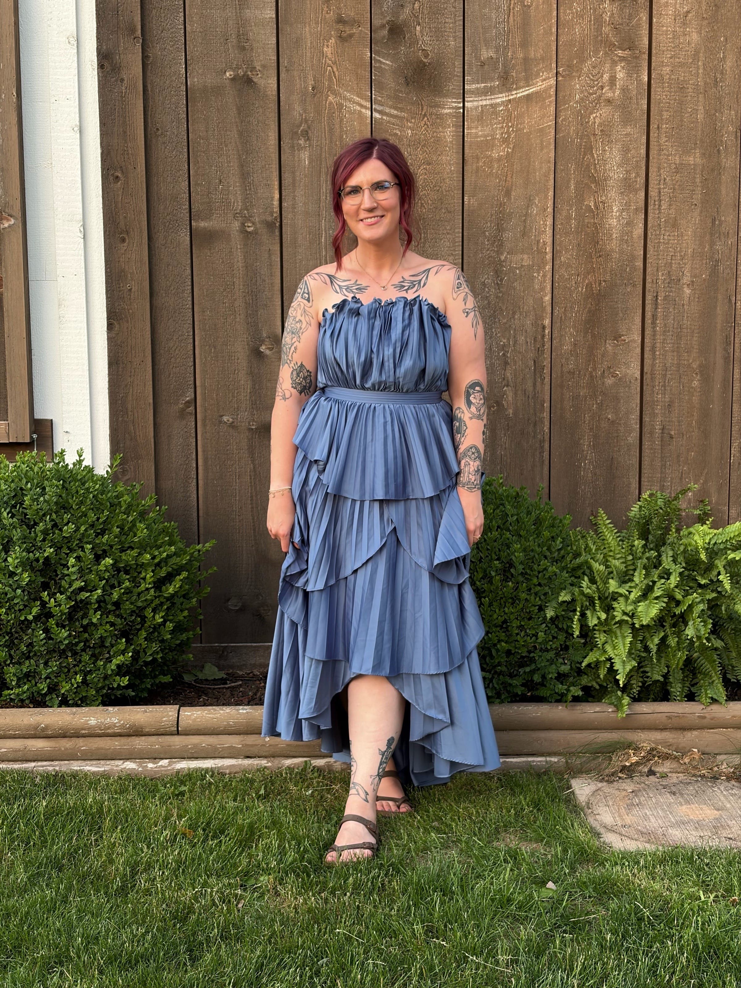 amur janey midi dress blue Keeping it classy in our elegant Janey Dress Shop @ Amur.com
