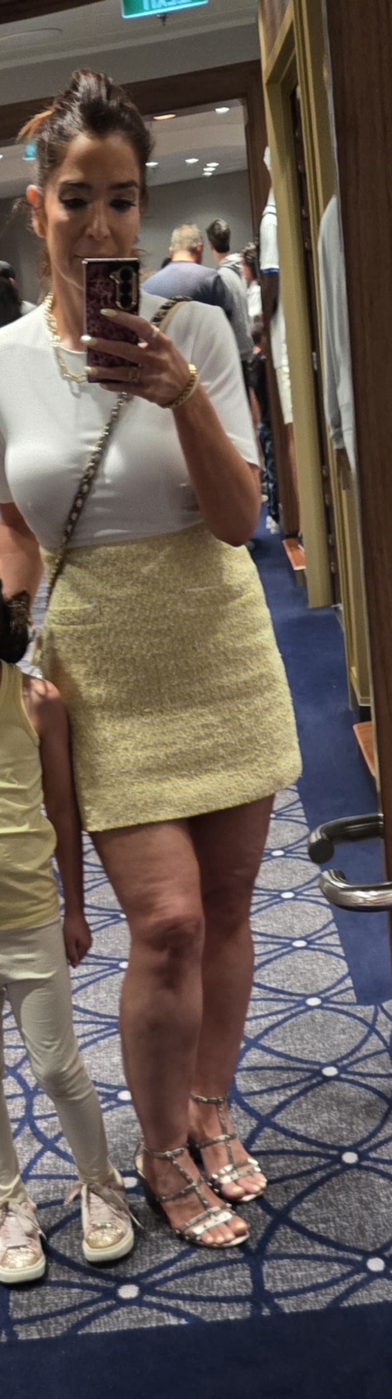 review thumbnail images 0