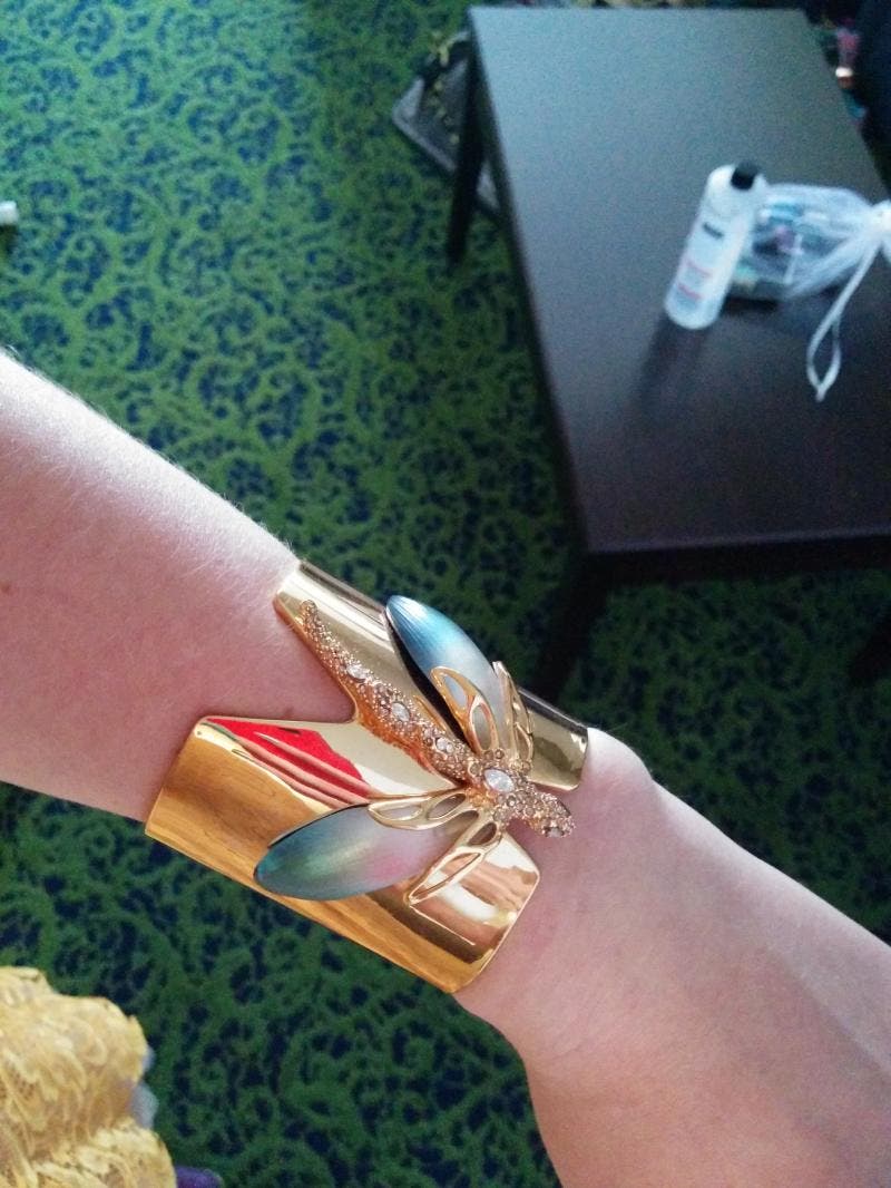 review thumbnail images 1