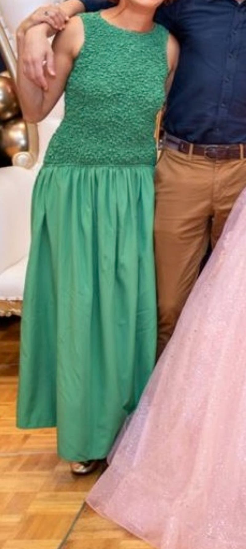 review thumbnail images 2