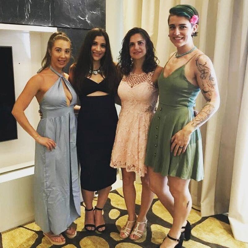 review thumbnail images 19