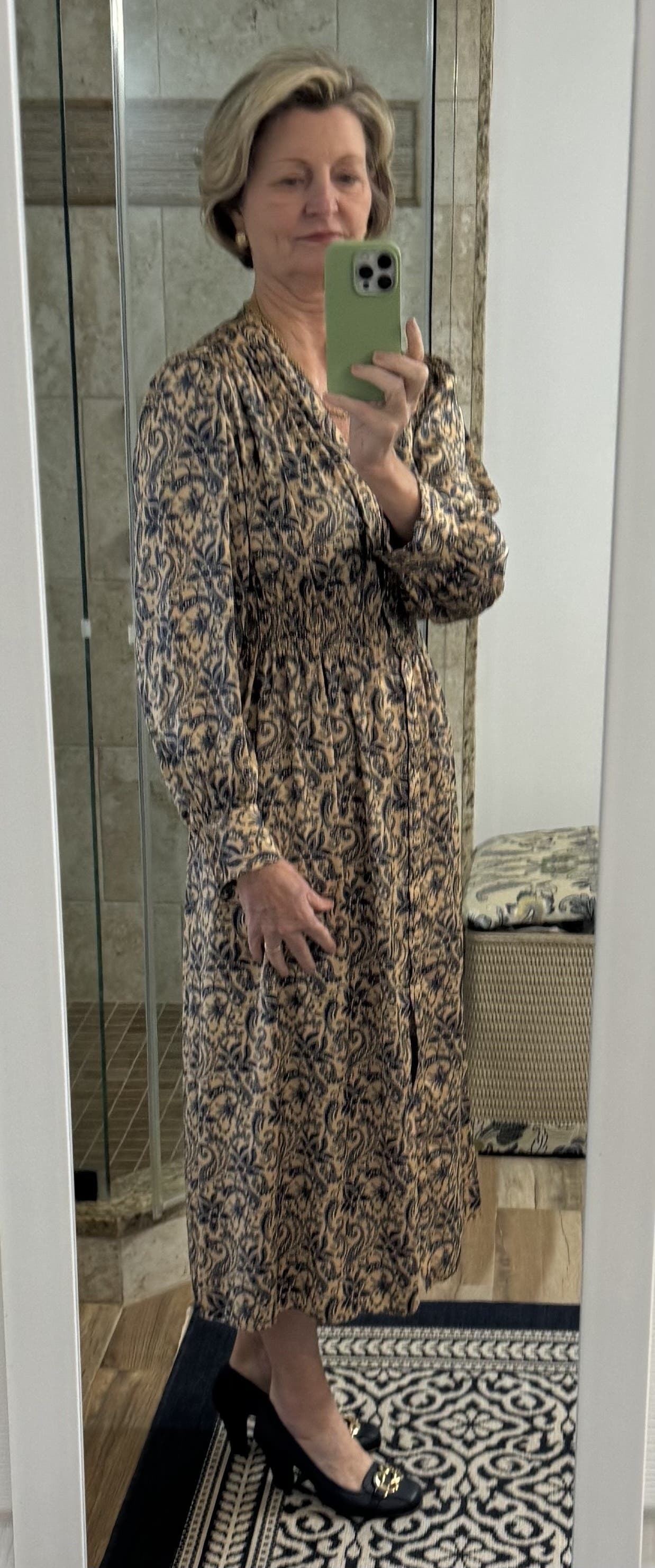 【海外限定】Sandroワンピース☆Floral-Pattern V-Neck Silk Mid Sandro Floral Print Maxi Dress | Saks Fifth Avenue