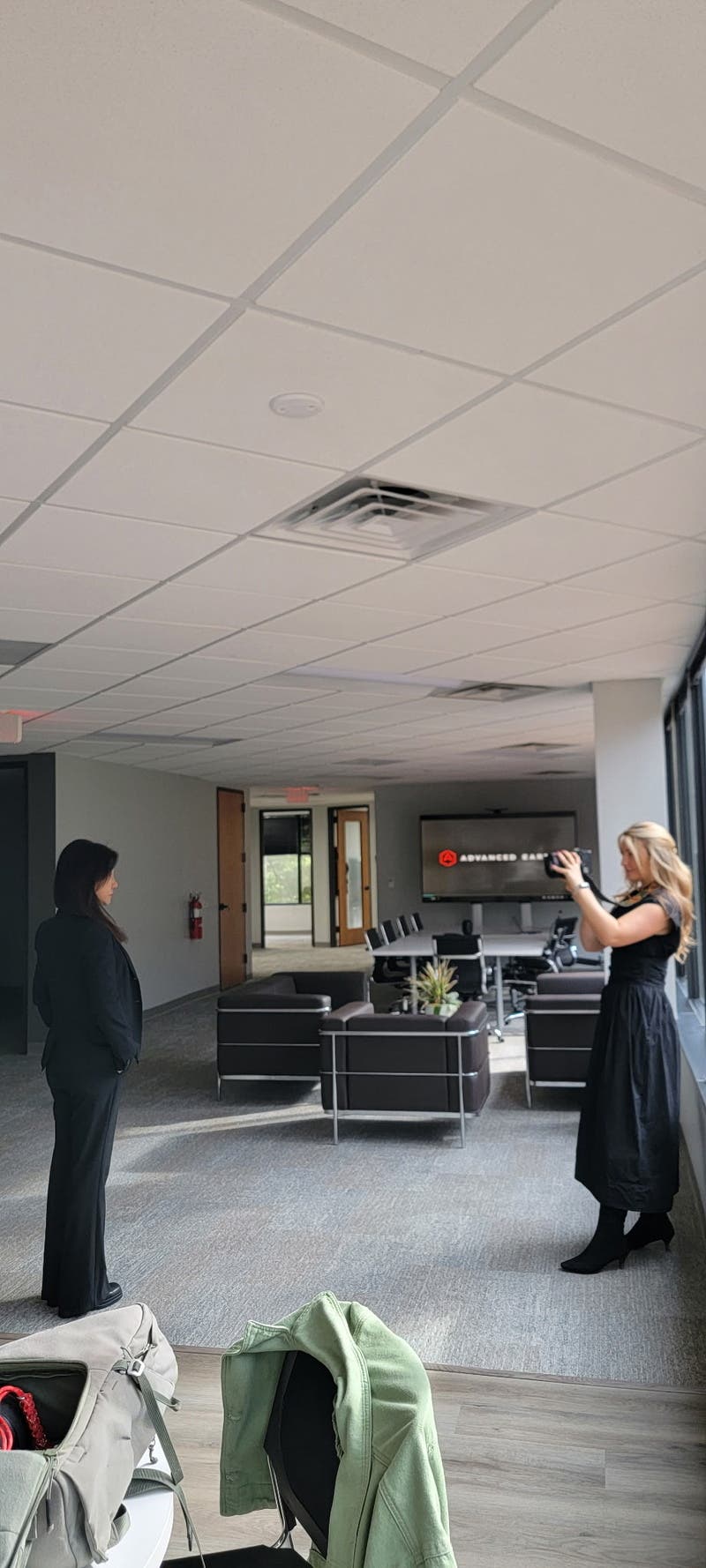 review thumbnail images 0