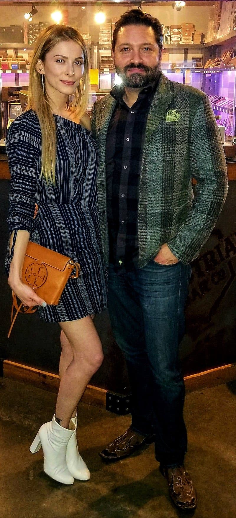 review thumbnail images 3