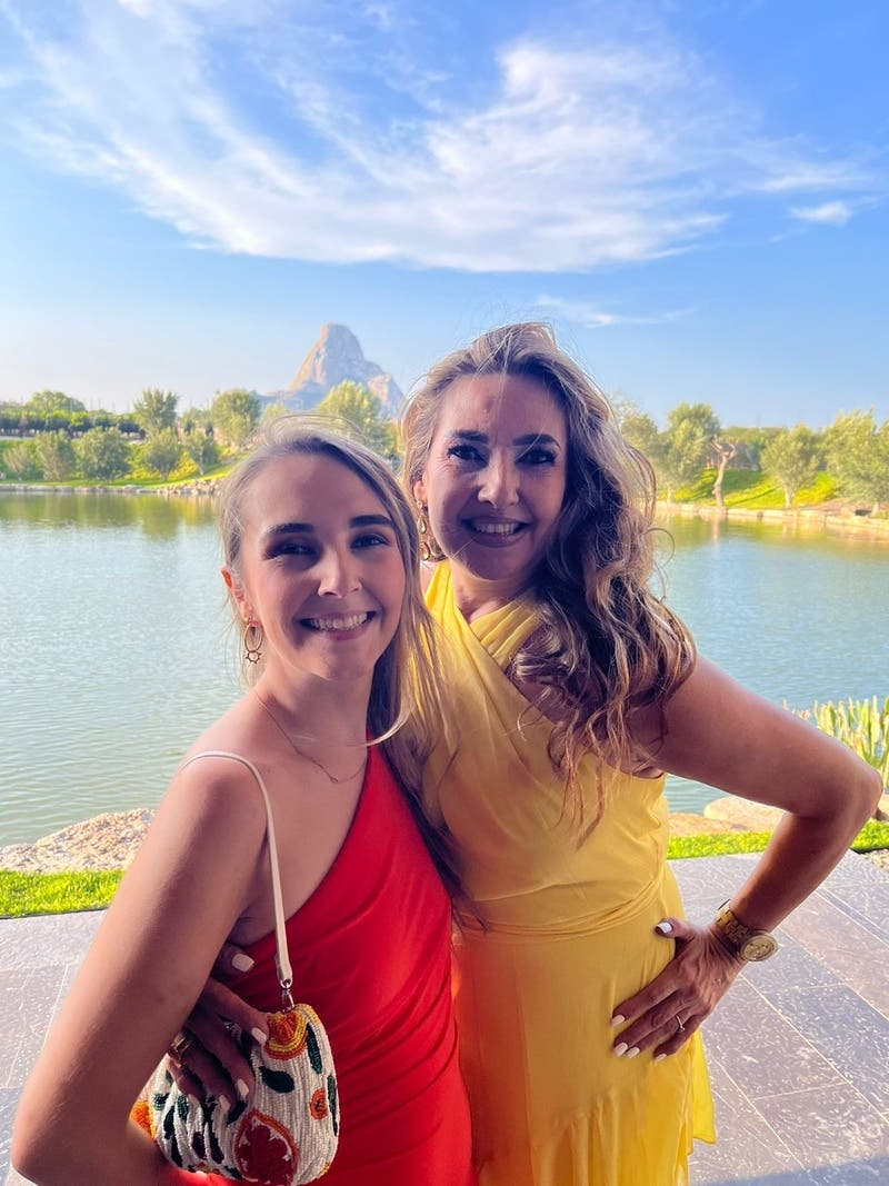 review thumbnail images 14