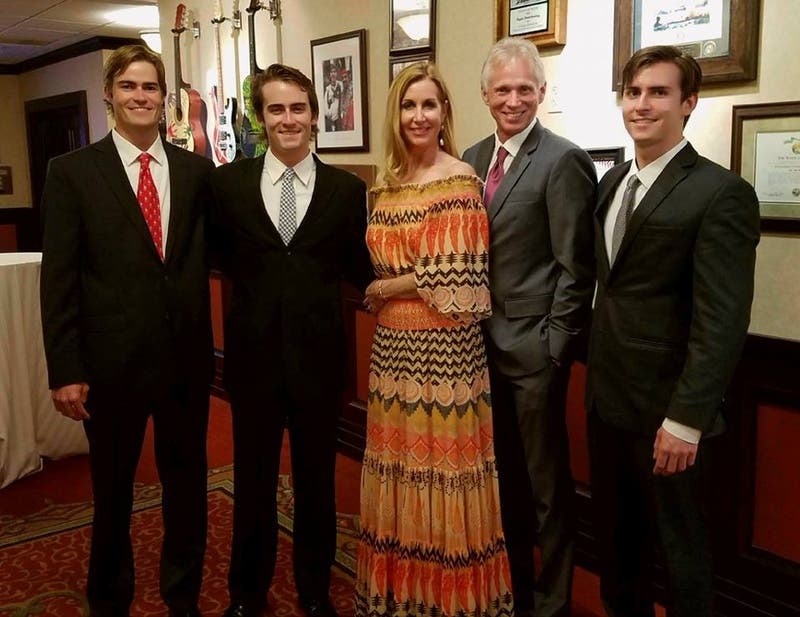 review thumbnail images 10