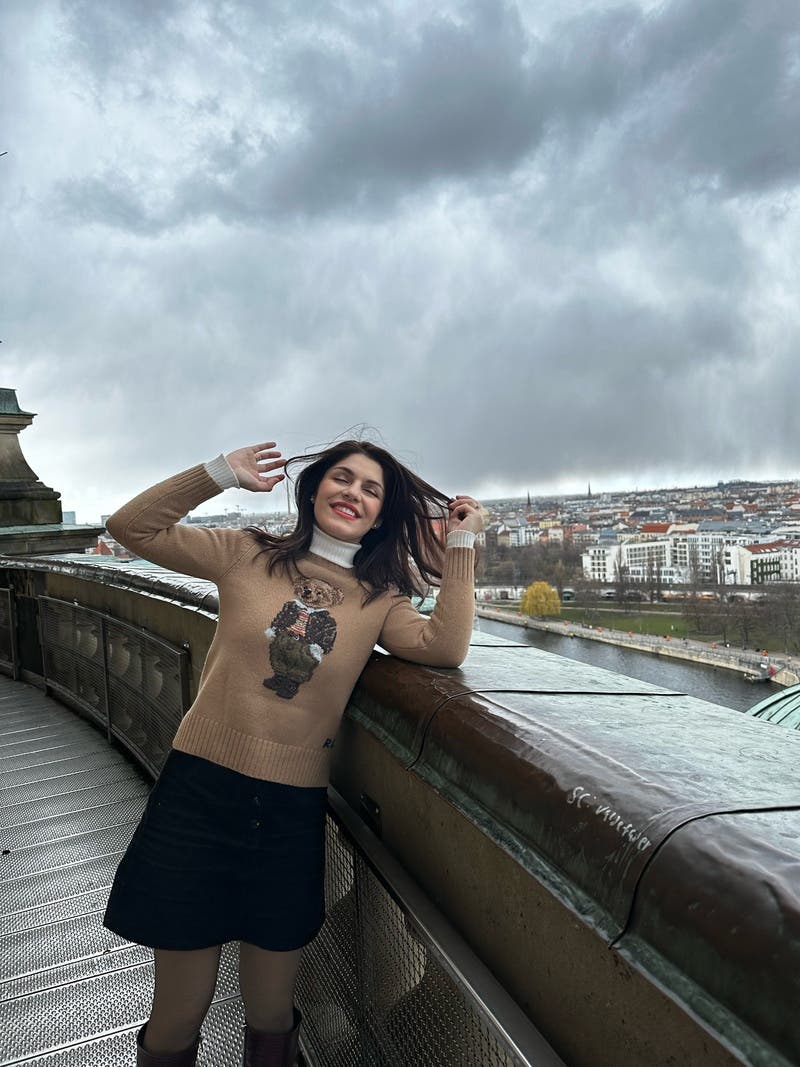 review thumbnail images 1