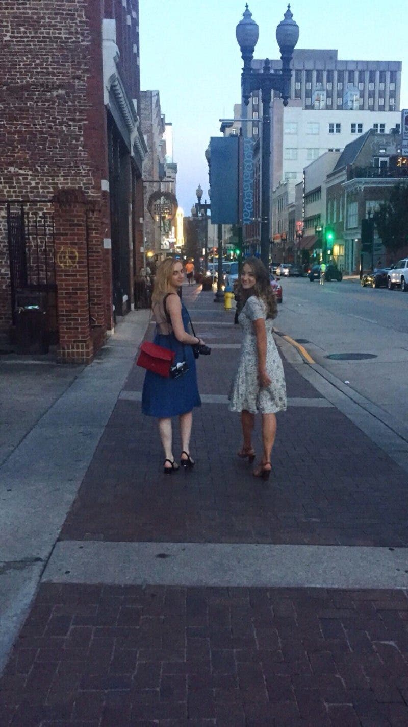 review thumbnail images 0