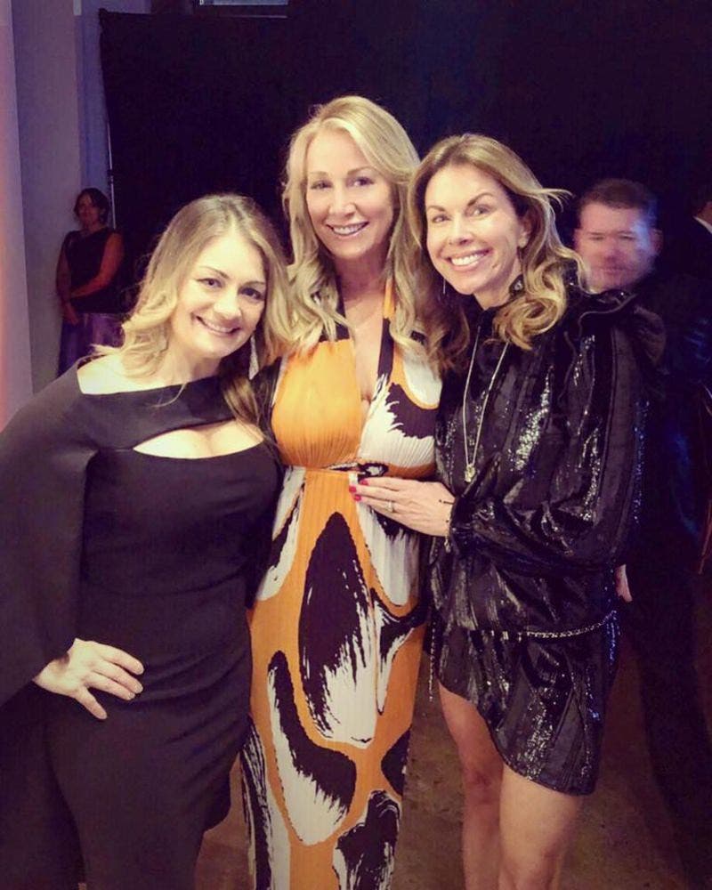 review thumbnail images 16