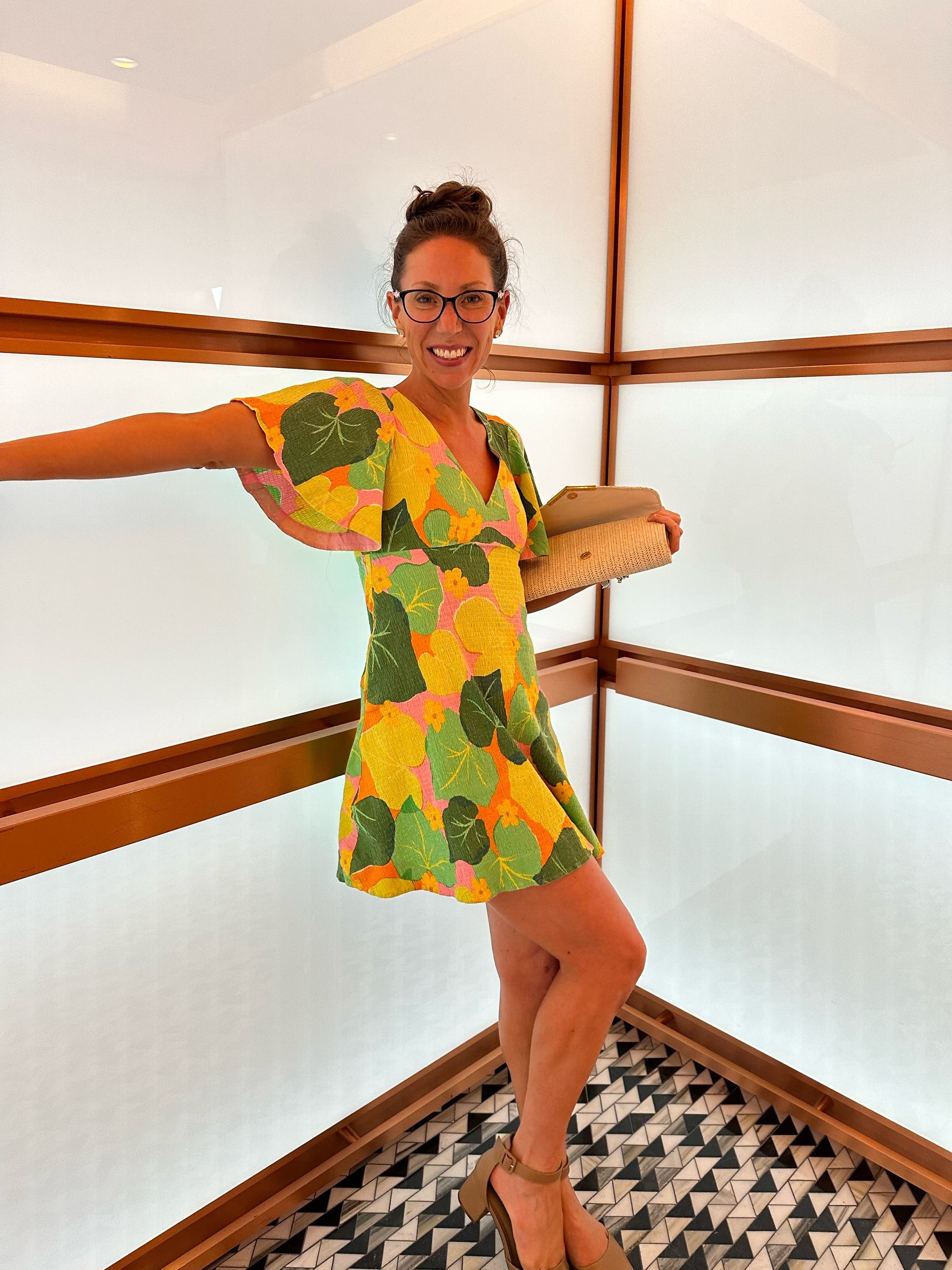 ケイトスペード　ワンピース　キューカンバー フローラル スウィング ドレス Cucumber Floral Swing Dress by kate spade new york | Rent