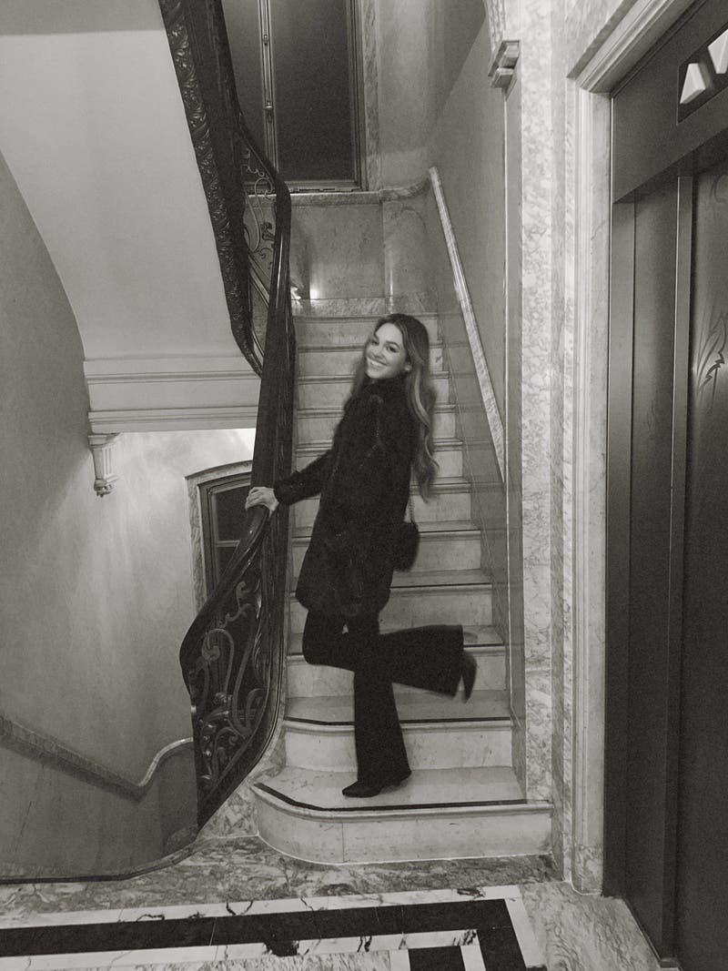 review thumbnail images 1