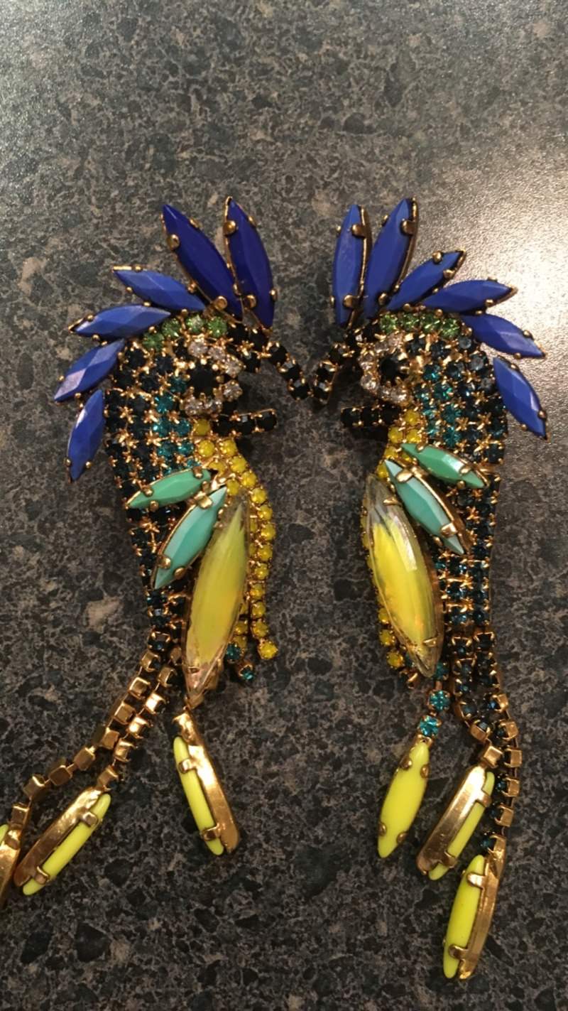 review thumbnail images 1