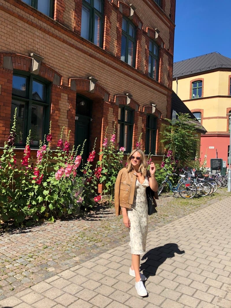 review thumbnail images 0