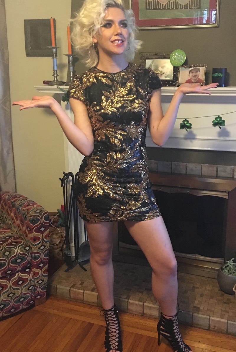 Nicole 
