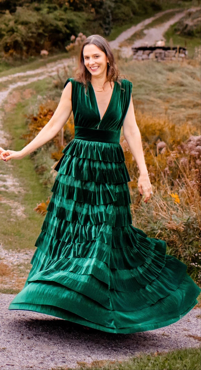 Bronx and Banco Emerald Velvet Gown-Pre-Owned (Size XS)