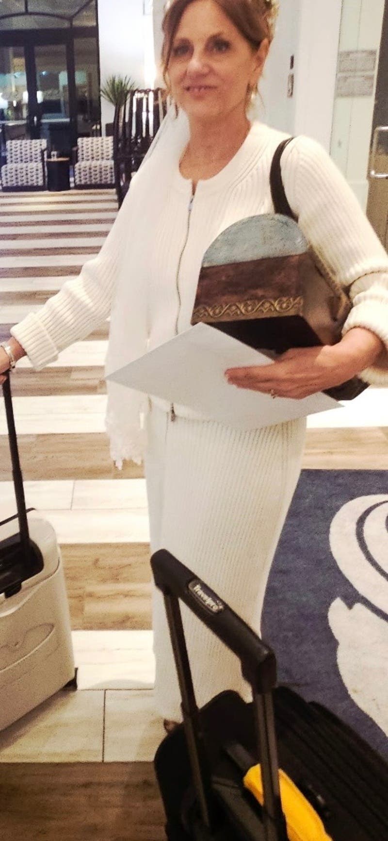 review thumbnail images 0