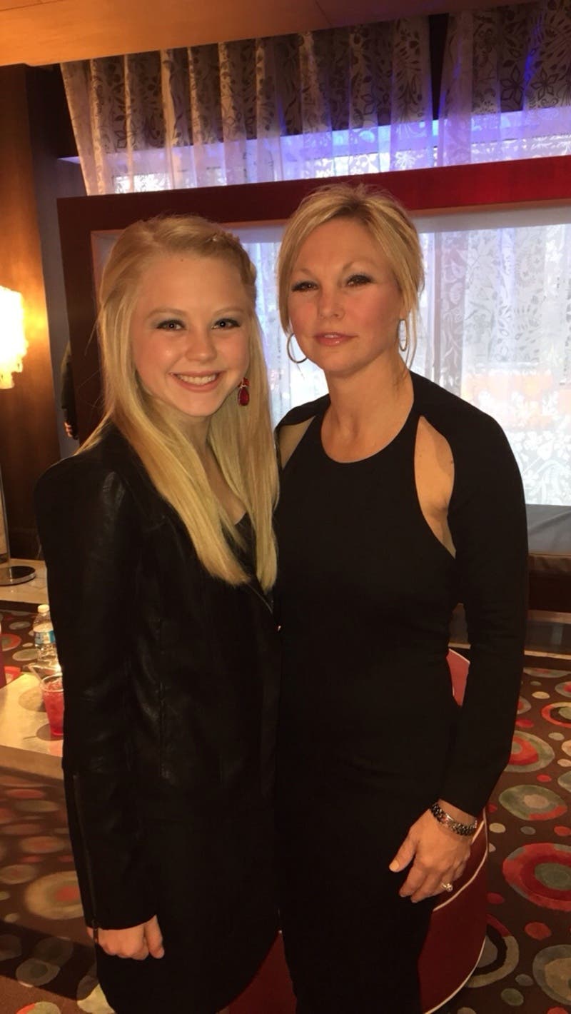 review thumbnail images 11