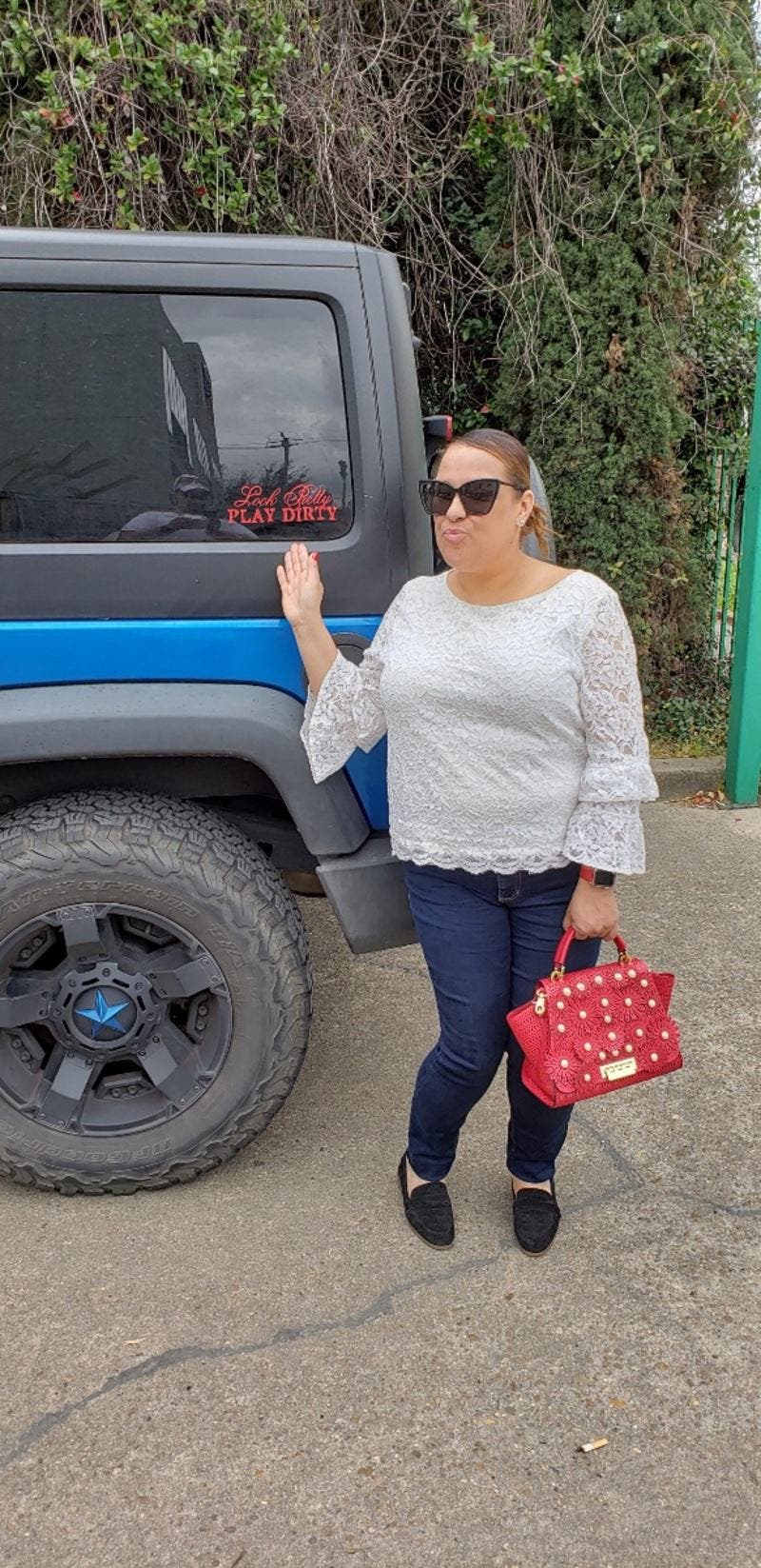 review thumbnail images 0