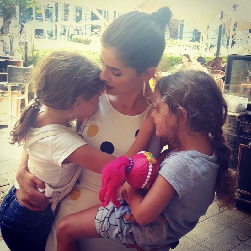 review thumbnail images 2