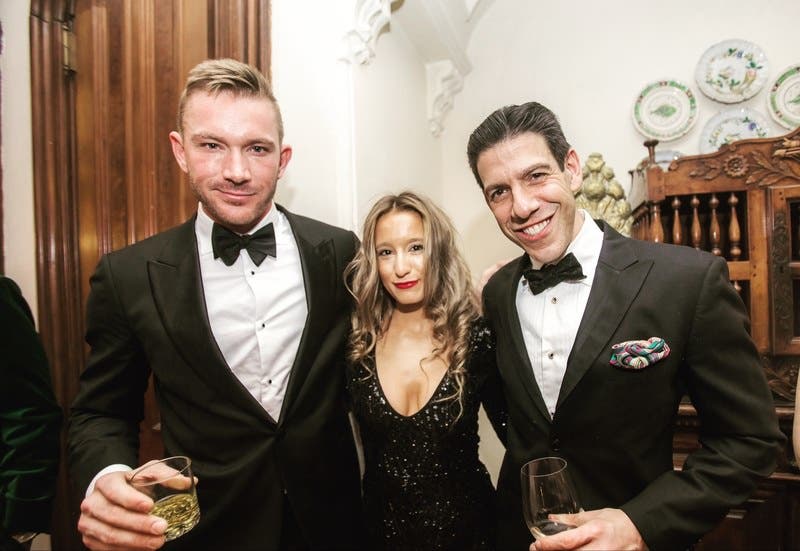 review thumbnail images 6