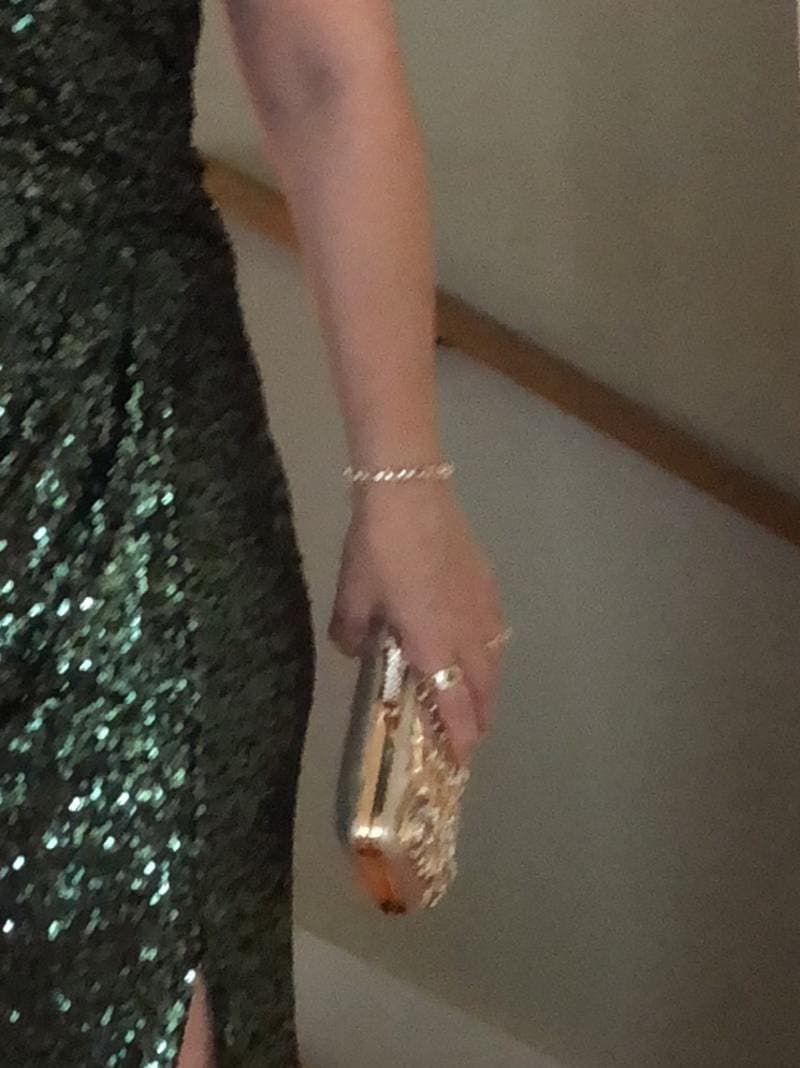 review thumbnail images 1