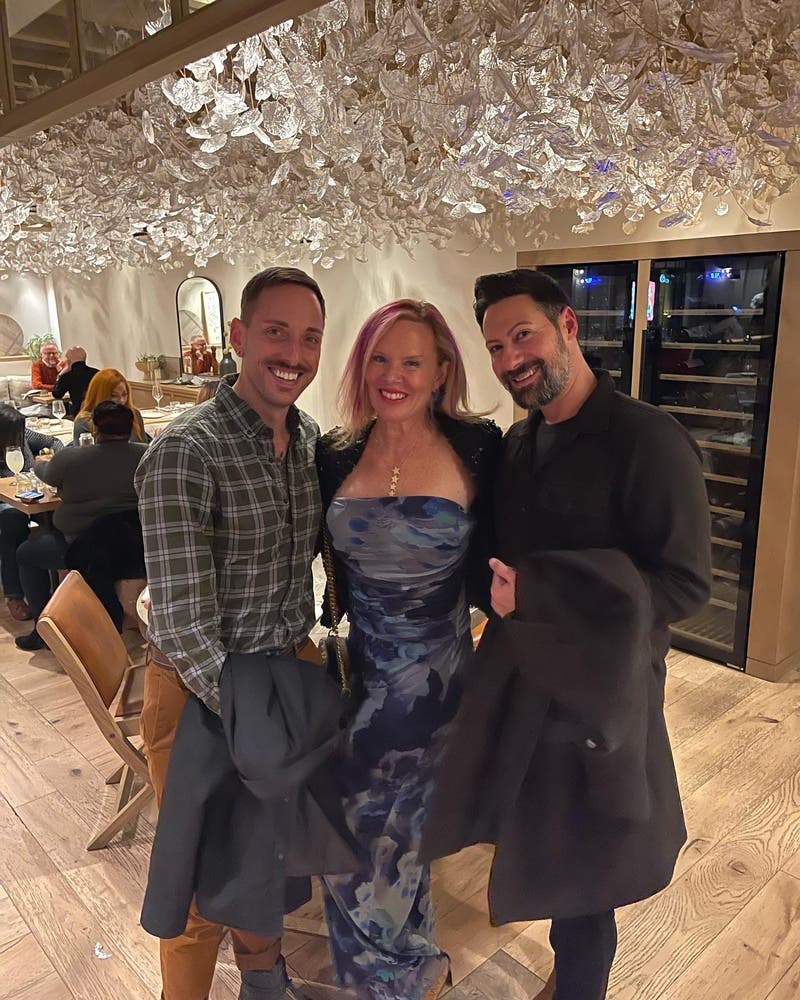 review thumbnail images 0