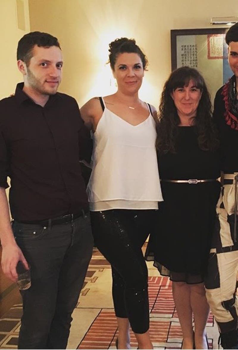 review thumbnail images 17