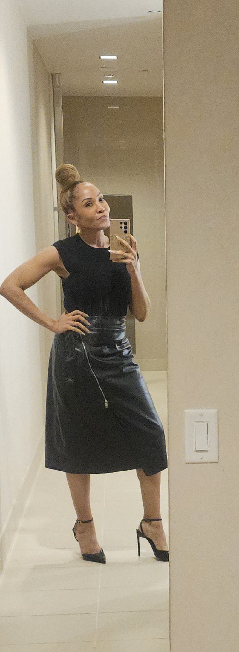 review thumbnail images 0