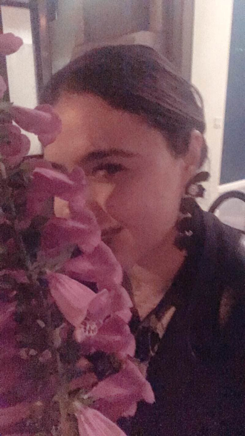 review thumbnail images 2