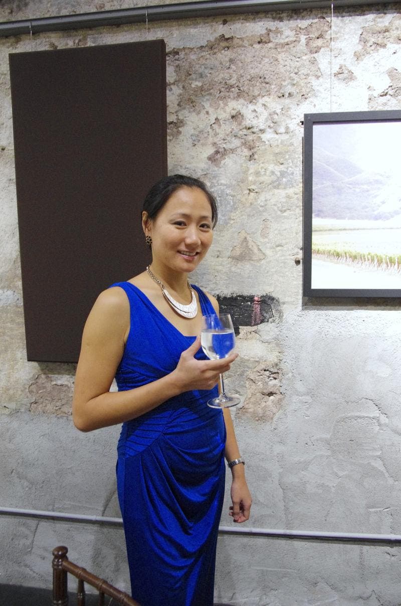 review thumbnail images 3