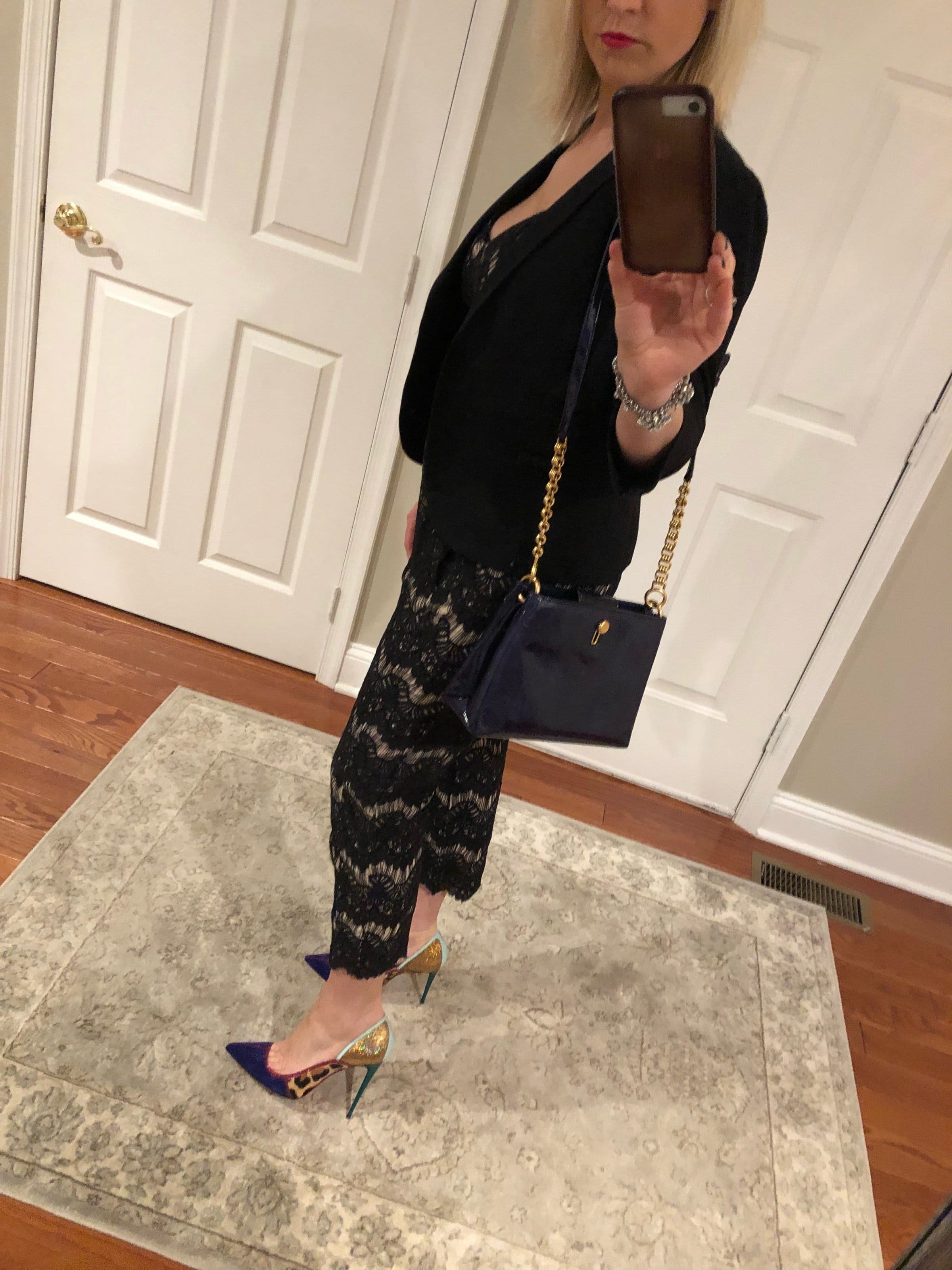 tory burch lily chain