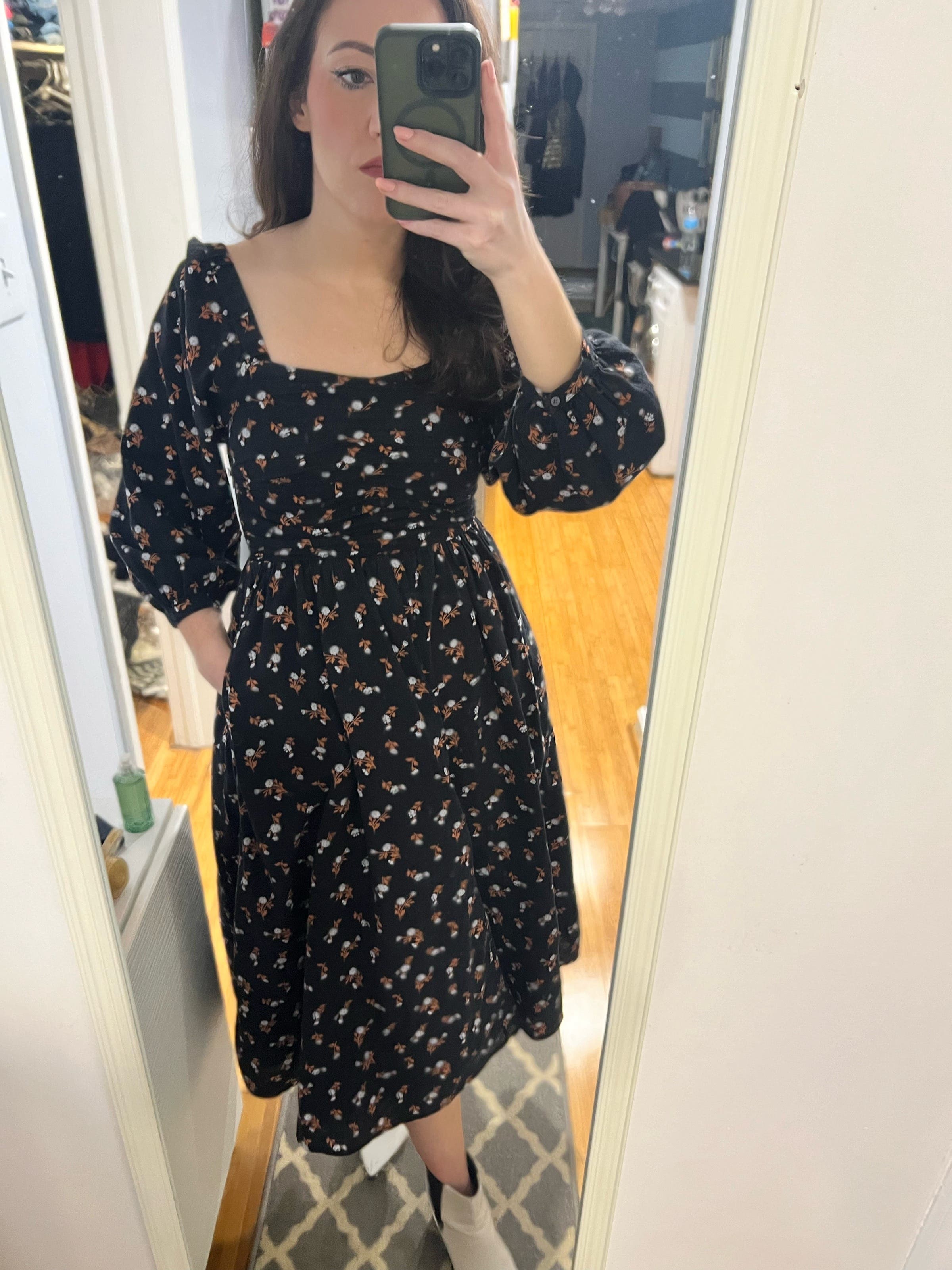 one shoulder velvet midi dress astr the label Velvet Floral Burnout Bustier Midi Dress